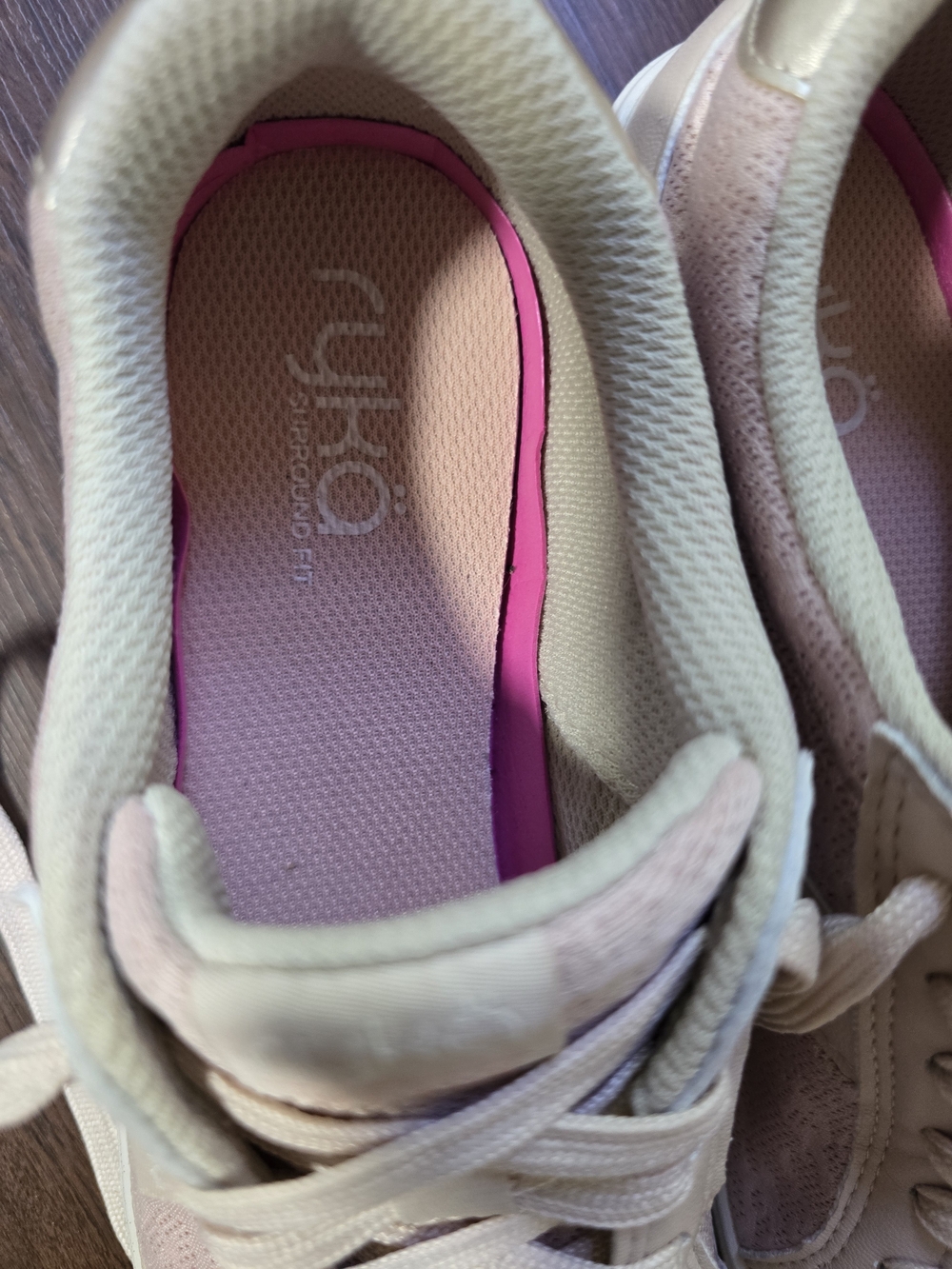 Ryka Viv Classic Light Pink Nude Casual Shoes Women’s Size 8 - Picture 3 of 9